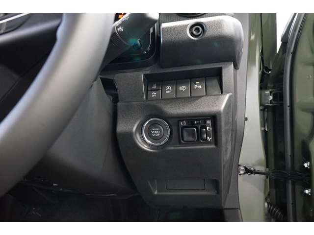 スズキの各安全装備搭載車☆衝突軽減ブレーキ（デュアルセンサーブレーキサポート）を初めとする安全装備搭載。運転中の万が一に備えます！（※ドライバーの運転支援機能のため、各機能の能力には限界があります。）