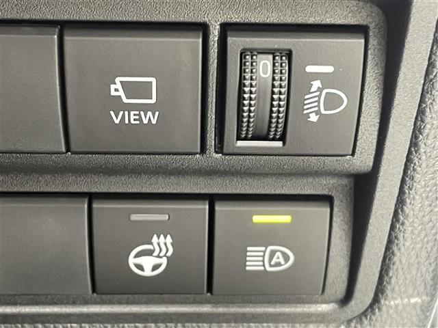 【運転席操作部】快適なドライブを楽しむための機能が装備されています！運転席から触れるので、使いやすいです！除菌プランいれていただくと、さらに清潔で安心していただけます！