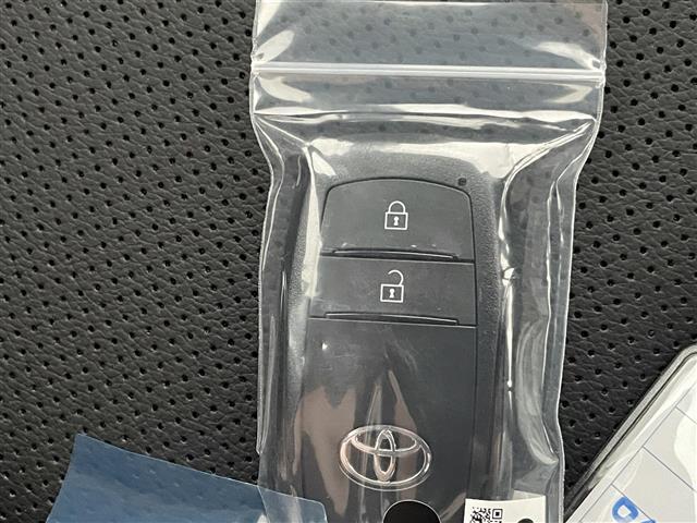 【付属品】このクルマ限定で使える装備品が付いています！使い方などはぜひ実際に店舗にお越しいただき、専門スタッフにお尋ねください！