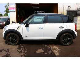 助手席側画像　当社あいおいニッセイ同和保険代理店です！任意保険加入のご相談もお気軽にお申しつけ下さい！