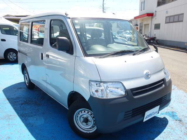 当店はJU（一般社団法人日本中古自動車販売協会連合会）に加盟し、公平・公正な営業に努めております。