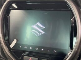 【純正9型ナビ】人気の純正ナビを装備。オーディオ機能も充実しており、Bluetooth接続すればお持ちのスマホやMP3プレイヤーの音楽を再生可能！毎日の運転がさらに楽しくなります！！