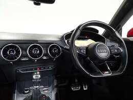 神奈川湘南に根付いて18年グループ在庫200台常備しております！多種多様なラインナップ取り揃えておりますので是非一度ご来店くださいませ。