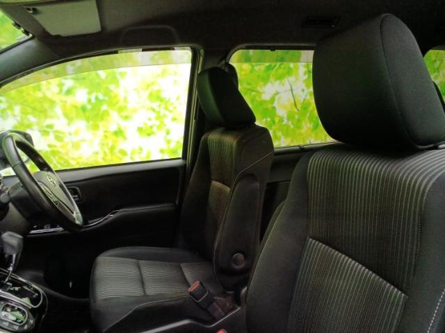 WECARSでは各商談席に大型モニターをご用意しております！見やすい大画面でゆったりと全国の在庫をご覧いただけます！是非ご来店お待ちしております！