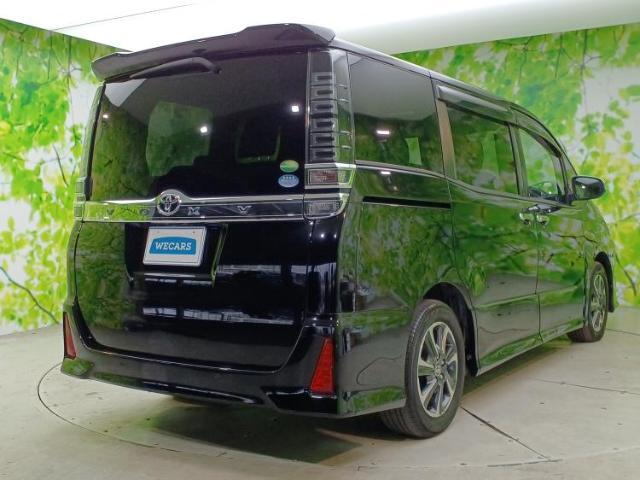 全国に店舗を展開しているのでどこでもお取り寄せが可能です！この車が気になるけど遠方だから・・・と諦める必要はありません！※別途陸送費が必要です。