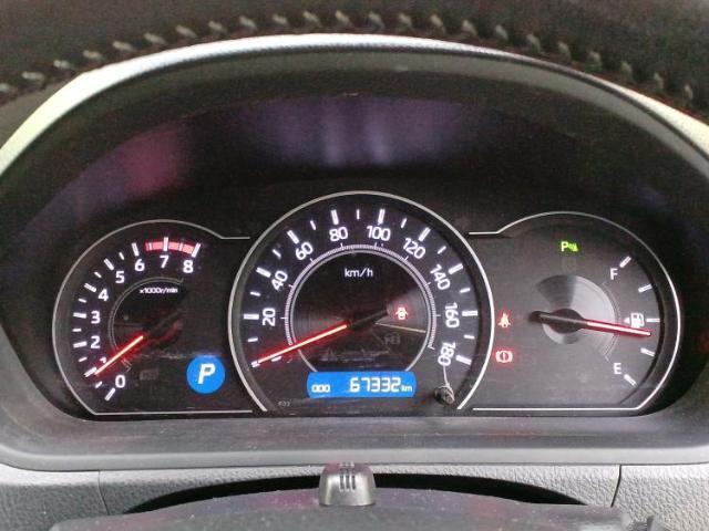 WECARSの展示場では実際に見て、触ってお車をお選びいただけます！知識の豊富な営業スタッフが様々なカーライフをご提案いたします！