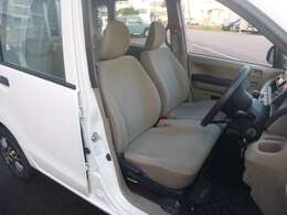 シッカリしていて、座り心地が快適なシート。