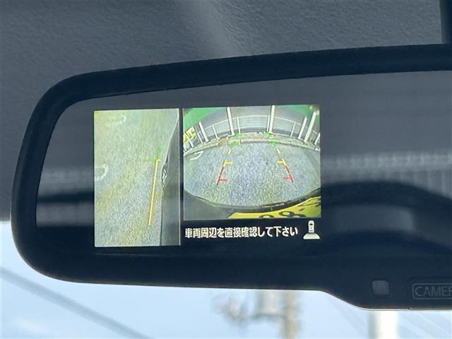 便利な【アラウンドビューモニター+バックモニター】で安全確認もできます。駐車が苦手な方にもオススメな便利機能です。