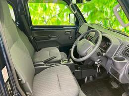 「この車の写真をもっと見たい」「状態が気になる」「この装備はついている？」どんな小さな疑問でもお気軽にお問い合わせください！