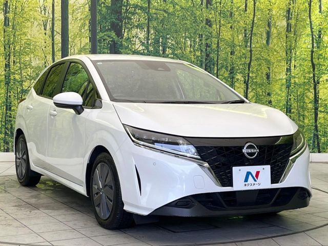 大好評のボディコーティング「弾スプラッシュコート」もご納車までに施工可能。通常のガラスコートと異なる、耐久年数6年の無機質ガラスコーティングが、ボディをキレイな状態に保ってくれます。