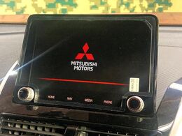 【純正ナビ】人気の純正ナビを装備。オーディオ機能も充実しており、Bluetooth接続すればお持ちのスマホやMP3プレイヤーの音楽を再生可能！毎日の運転がさらに楽しくなります！！