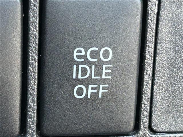 【eco IDLE（アイドリングストップ）】信号待ちや一時停止時に、エンジンのアイドリングを自動的にストップして、燃費の向上に貢献します！