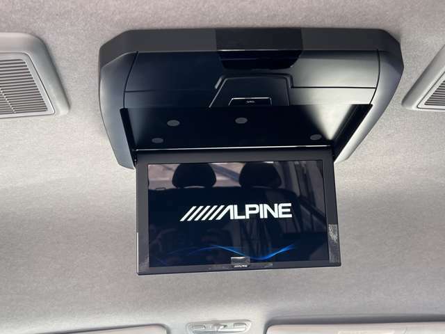 ALPINE12.8インチフリップダウンモニター！