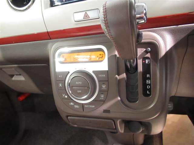 車検、整備、修理などアフターメンテナンスもトヨタカローラ愛知にお任せください。