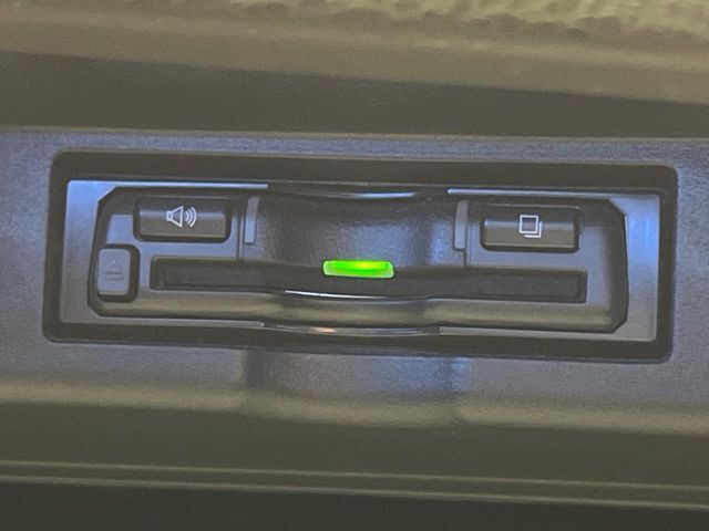 【ETC】高速道路の料金所をストレスなく通過！話題のスポットやサービスエリアに多い「スマートIC」利用時は必須のアイテムです。当店でセットアップを実施、ご納車当日からすぐにご利用いただけます！