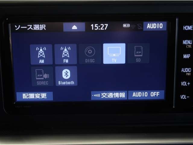 車内でCD DVD等、様々なメディアが楽しめます。