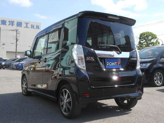 その他、気になる箇所がございましたら、お電話にて車両を確認しながら状態をお伝えさせていただくことも可能です。また、写真をメールなどでお送りさせていただくことも可能です。お気軽にお問合せ下さい。