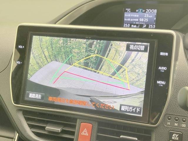 【バックカメラ】駐車時に後方がリアルタイム映像で確認できます。大型商業施設や立体駐車場での駐車時や、夜間のバック時に大活躍！運転スキルに関わらず、今や必須となった装備のひとつです！