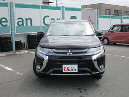 平成27年式　アウトランダーPHEV　Gナビパッケージ