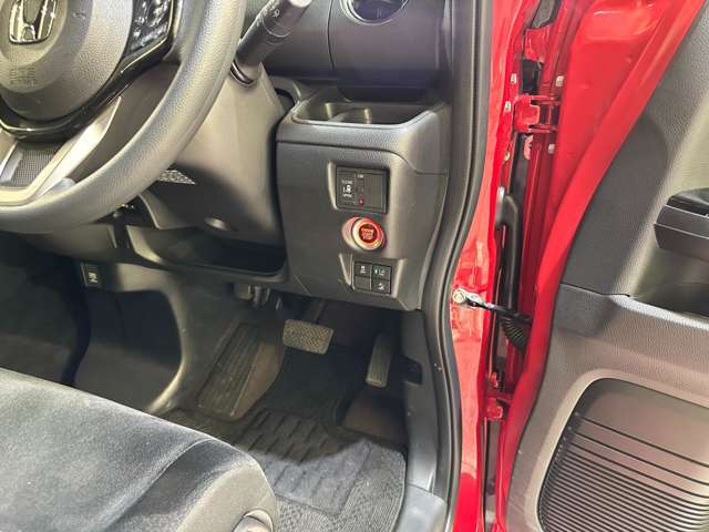 全く同じお車に再び出会うことはできません。少しでも気になるお車がございましたら、すぐにお電話かメールにてお問合せ下さい。