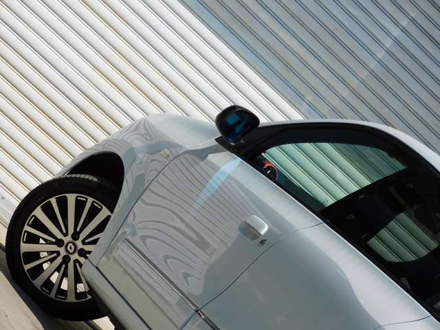 ご契約を頂いた後に車検を取得するため、2年後が次回の車検満了日となりとてもお買い得なお車です！
