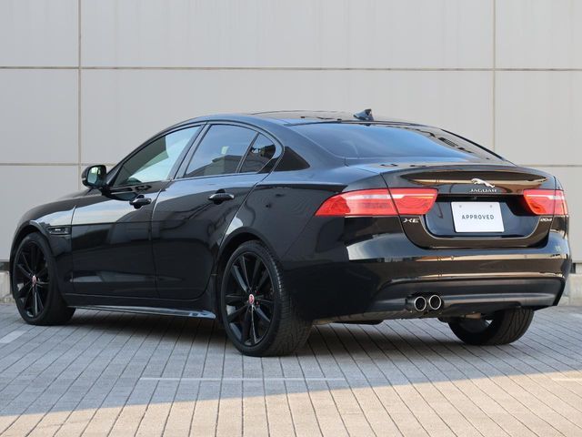 大好評ボディーへのガラスコーティング【弾スプラッシュコート】施工承ります☆ご納車でキレイなのは当たり前♪その後のお手入れは水洗いでOK！いかに良い状態を保つかがカギ☆