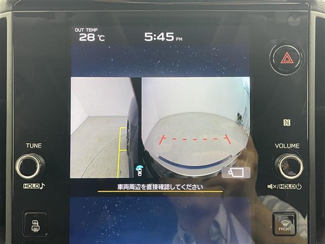 【フロントモニター】前方のカメラの映像がモニターに映し出すことができます！見えない死角や、障害物との距離感をしっかり確認することができます！駐車が苦手な方におすすめです。