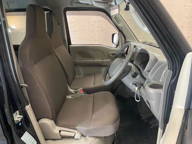 当店のお車をご覧いただきましてありがとうございます。お車についてのご質問やお見積りのご依頼、ご購入にあたってのご相談などお気軽にお問い合わせ下さい！