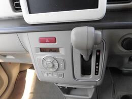 インパネシフトで足元広々！！＆フルオートエアコンで快適なドライブをお楽しみいただけます♪