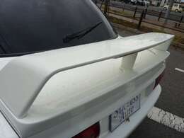 このリアスポがいいですよ。