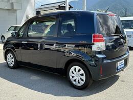 狭い場所でのドアの開け閉めが安心♪