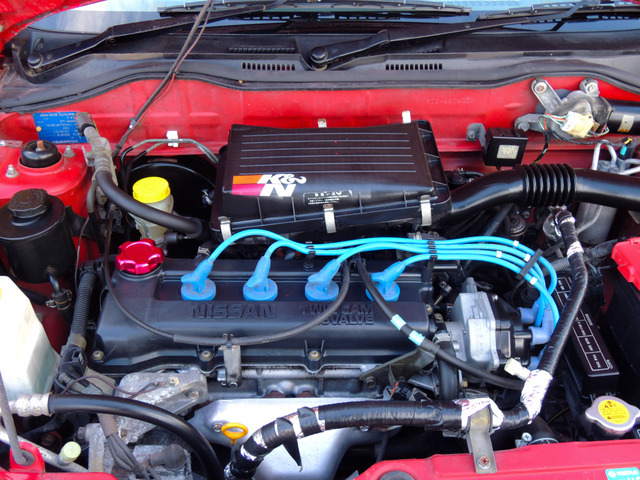 人気の低価格車・軽自動車を常時50台以上取り揃えております