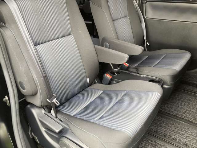 只今お車購入の方に限りお手入れ楽々ガラスコーティングを格安で施工実施中♪