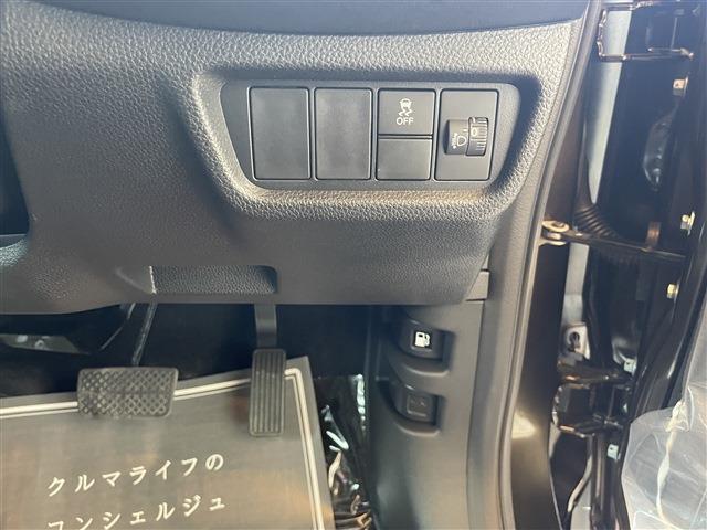 ★自動車保険もお任せ★　保険の専門店【保険のはなこ】には専門の知識を持ったスタッフとあいおいニッセイ同和損保・東京海上日動保険・損害保険ジャパンの3社取り扱いで任意保険もお気軽にご相談ください！！