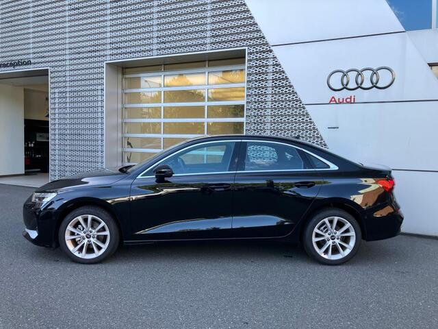 店舗近くのストックヤードには約20台から30台の在庫があり事前にご連絡を頂ければその車両も実際に見て頂く事ができます。詳しくは0078-6002-900146中古車スタッフまで