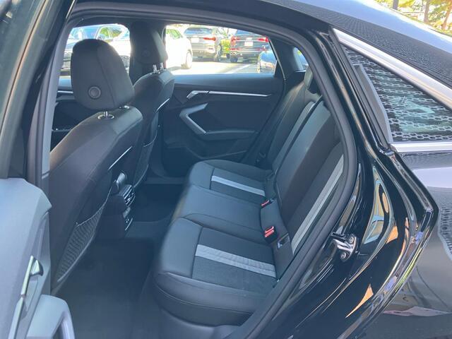 ロングドライブでも疲れを感じにくい、快適な室内空間です。詳しくは0078-6002-900146中古車スタッフまで