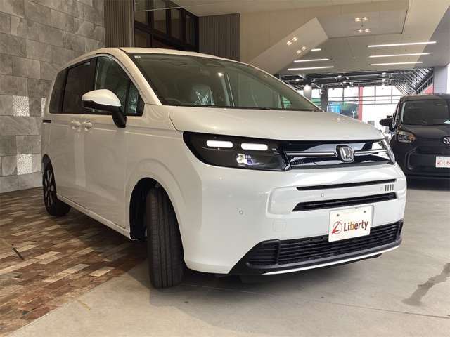 ☆衝突軽減ブレーキ付きのお車も多数ご用意しております☆お車も詳しい内容は営業スタッフにご相談下さいませ♪