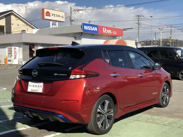 【納車前点検】法定12月整備付き12ケ月＋ワイパーリフィール交換等を弊社整備工場にて実施。整備費用は車両本体に含まれております。