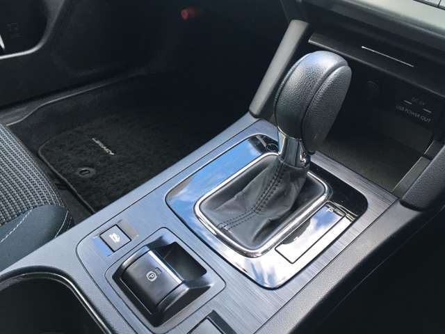 お問合せ時に「カーセンサーを見た」とお伝えいただくとスムーズにご案内できます。