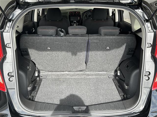 ◆ラゲッジスペース◆広々としたスペースで荷物もたくさんのせることができますね♪