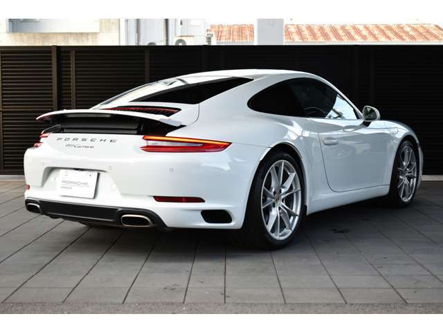 当然、修復歴が有る車やメーター改ざん車などの取り扱いは1台もございませんのでご安心くださいませ！詳細は無料お電話『0078-6002-843042』まで！