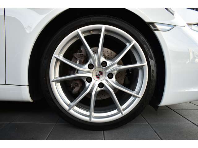 20インチ カレラS ホイール ￥260,000‐