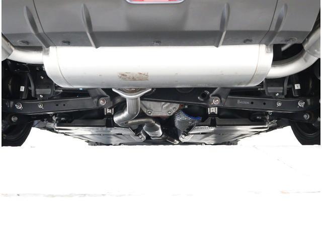 質を追求し、1台1台を丁寧に整備。弊社の整備工場でSUBARUのプロが厳密に点検・整備を行い、安心してお使いいただける状態でお届けします。