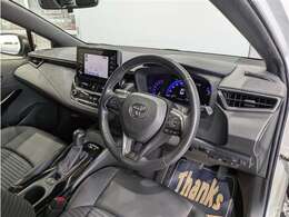見通しのよいすっきりとした視界で、誰でも運転しやすいです。運転のしやすさは疲れにくさにも繋がりますよ♪