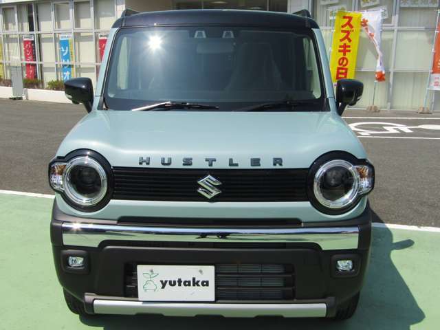 ユタカでは、自動車の販売の他、整備・板金・保険・ガソリンスタンド・自動車学校など、お車に係る事業を幅広く展開しております。