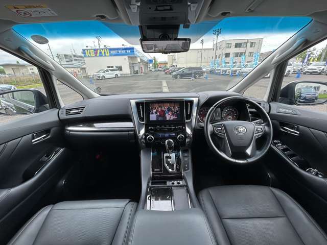 クルマ選びはケーユー♪ケーユーで♪この時期にお買い得な1台を是非♪お客様のお車をプロの見立てでより良い1台をプロデュースします！是非一度お店に遊びに来てください☆