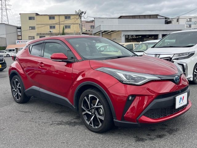 大好評のボディコーティング「弾スプラッシュコート」もご納車までに施工可能。通常のガラスコートと異なる、耐久年数6年の無機質ガラスコーティングが、ボディをキレイな状態に保ってくれます。