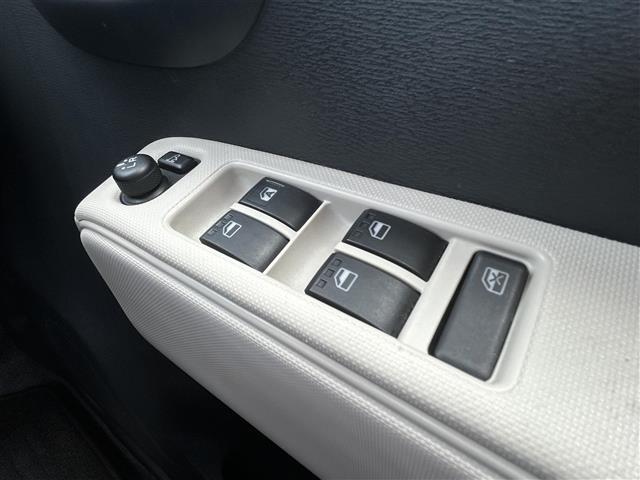 全台試乗OK！車検がある車は公道※1での試乗も可♪(※1弊社で定めるルート)もちろん全国どこでも最寄りのガリバーグループ店で納車可能※2です！(※2別途費用がかかります)