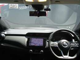 是非、運転席に座ってみて下さい。