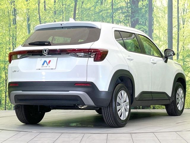 ☆全国のネクステージからお取り寄せが可能※！遠方の店舗に展示してあるクルマが気になる場合も、最寄りの店舗でご覧いただくことが可能です！是非私たちに要望をお聞かせください！※別途費用